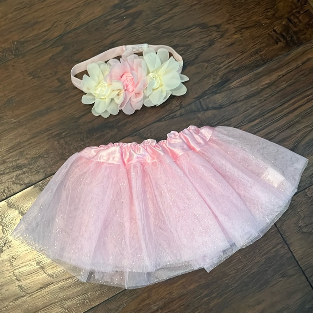 NWOT tutu and headband.
